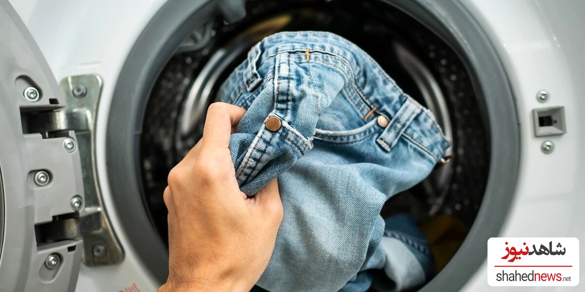 Washing Jeans in the Washing Machine