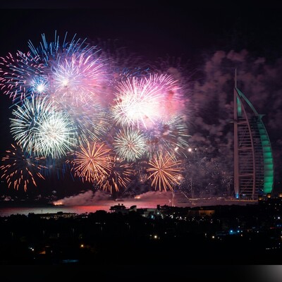 New Year's Eve Extravaganza: Celebrating the Year in Style at Dubai's Burj Khalifa