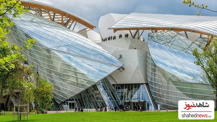 Fondation Louis Vuitton, France