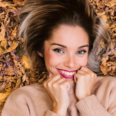 With This Autumn Makeup, You'll Look Stunning!