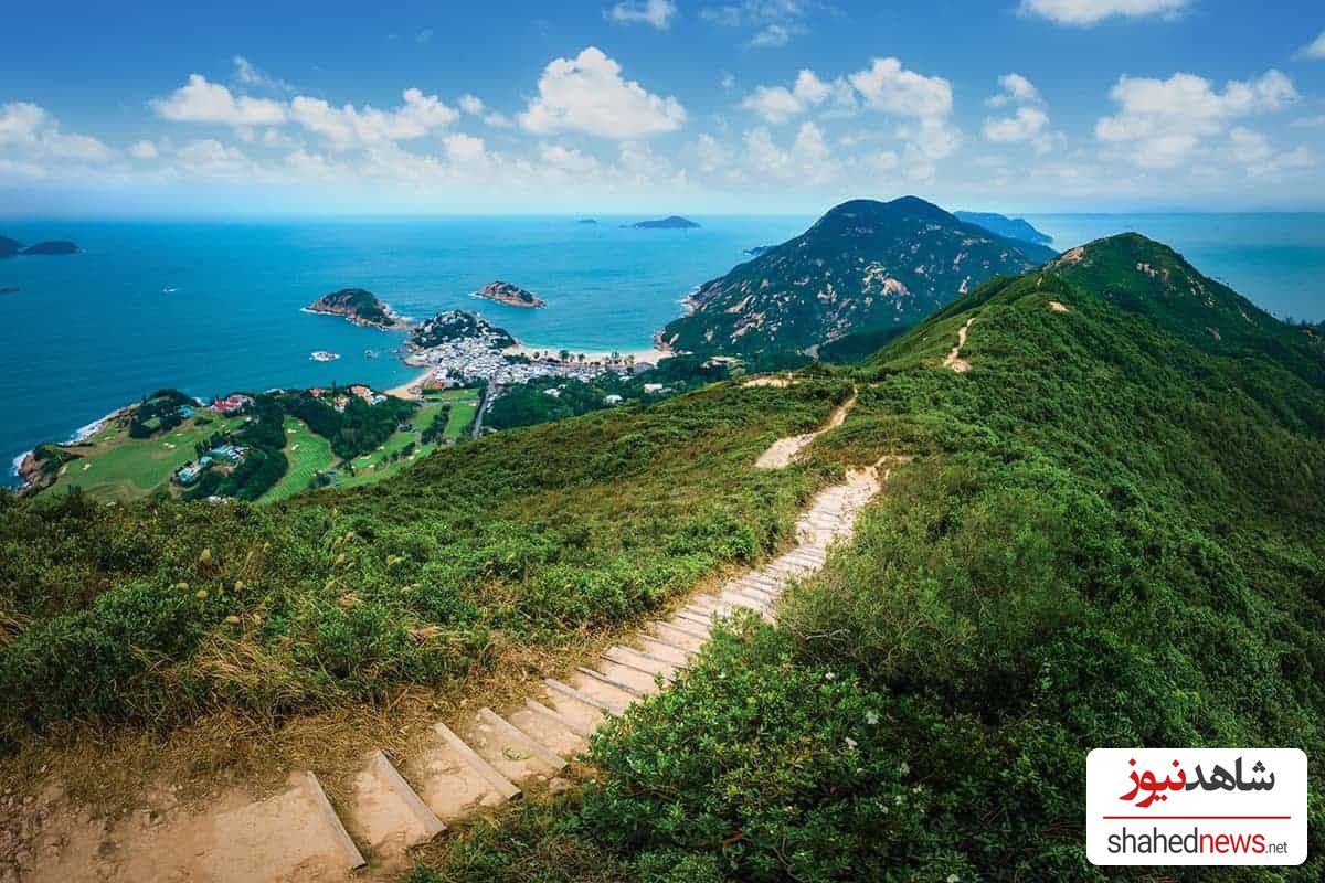 The Dragon’s Back hiking route is one of the city’s most scenic.