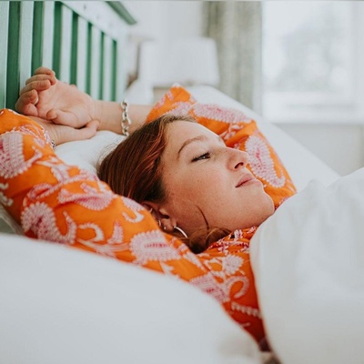 Eating Close to Bedtime? 5 Simple Tricks for Deeper, Better Sleep