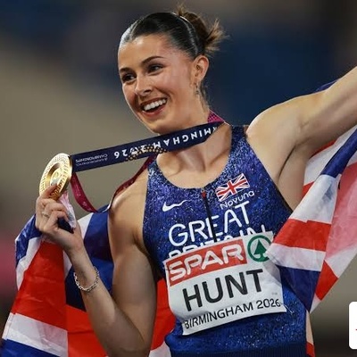 Third Gold for Amy Hunt! Fantastic Four Deliver Stunning Relay Triumph