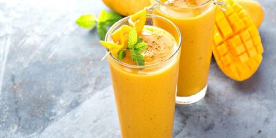 How to Make a Refreshing Apple Mango Smoothie