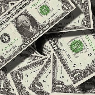 Dollar Rises Ahead of Crucial US Inflation Report as Aussie Hits Three Month High