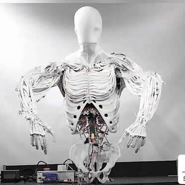 A Faceless, Frightening Humanoid Robot Set to Replace Humans