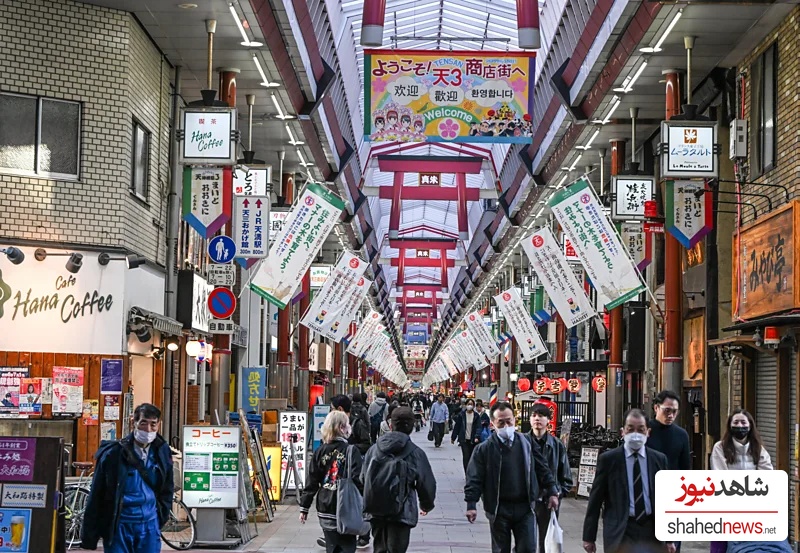 Tenjinbashi Shotengai in Osaka is one of Japan's longest covered shopping streets