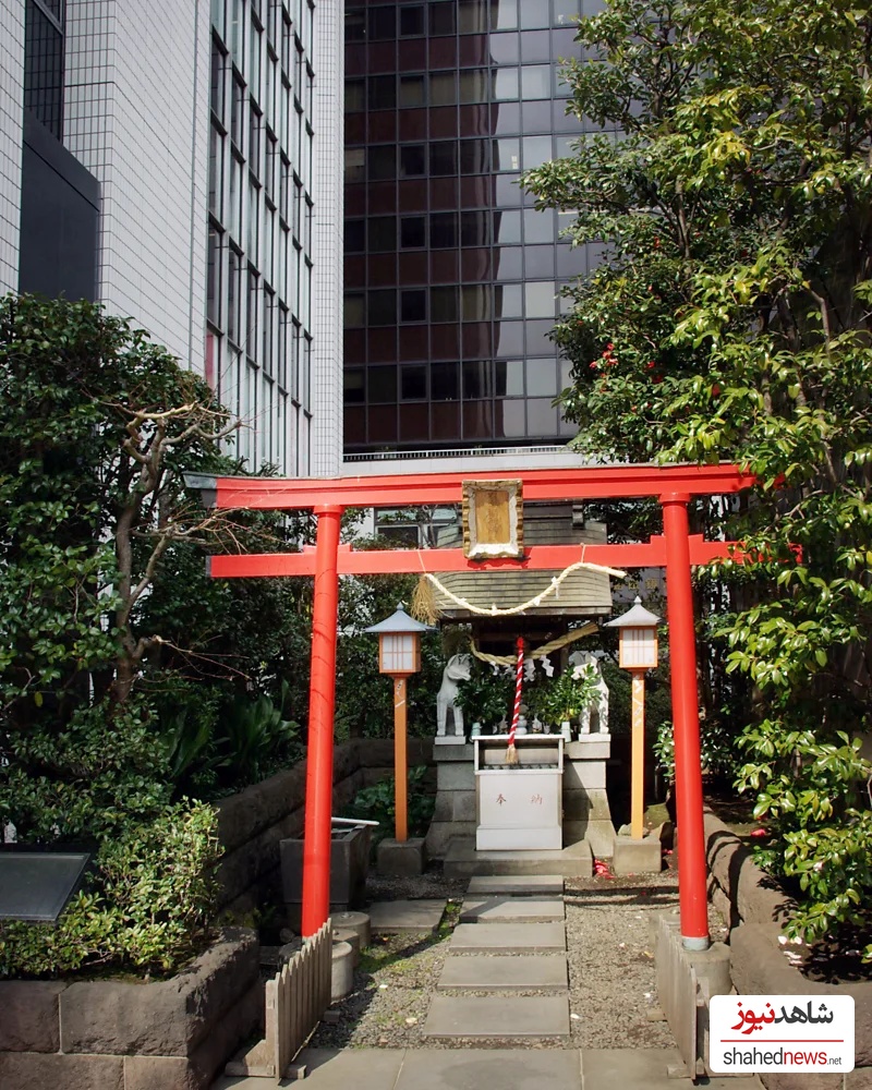 Rather than replacing historic sites, Japanese cities often build aroud them 