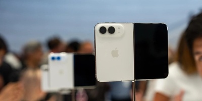 iPhone Duo Hands-On: Is This Apple’s Biggest Leap in a Decade?